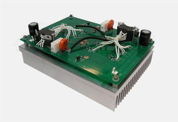 用于闪光灯泵浦激光器的 QDP-50? OEM Q开关驱动器